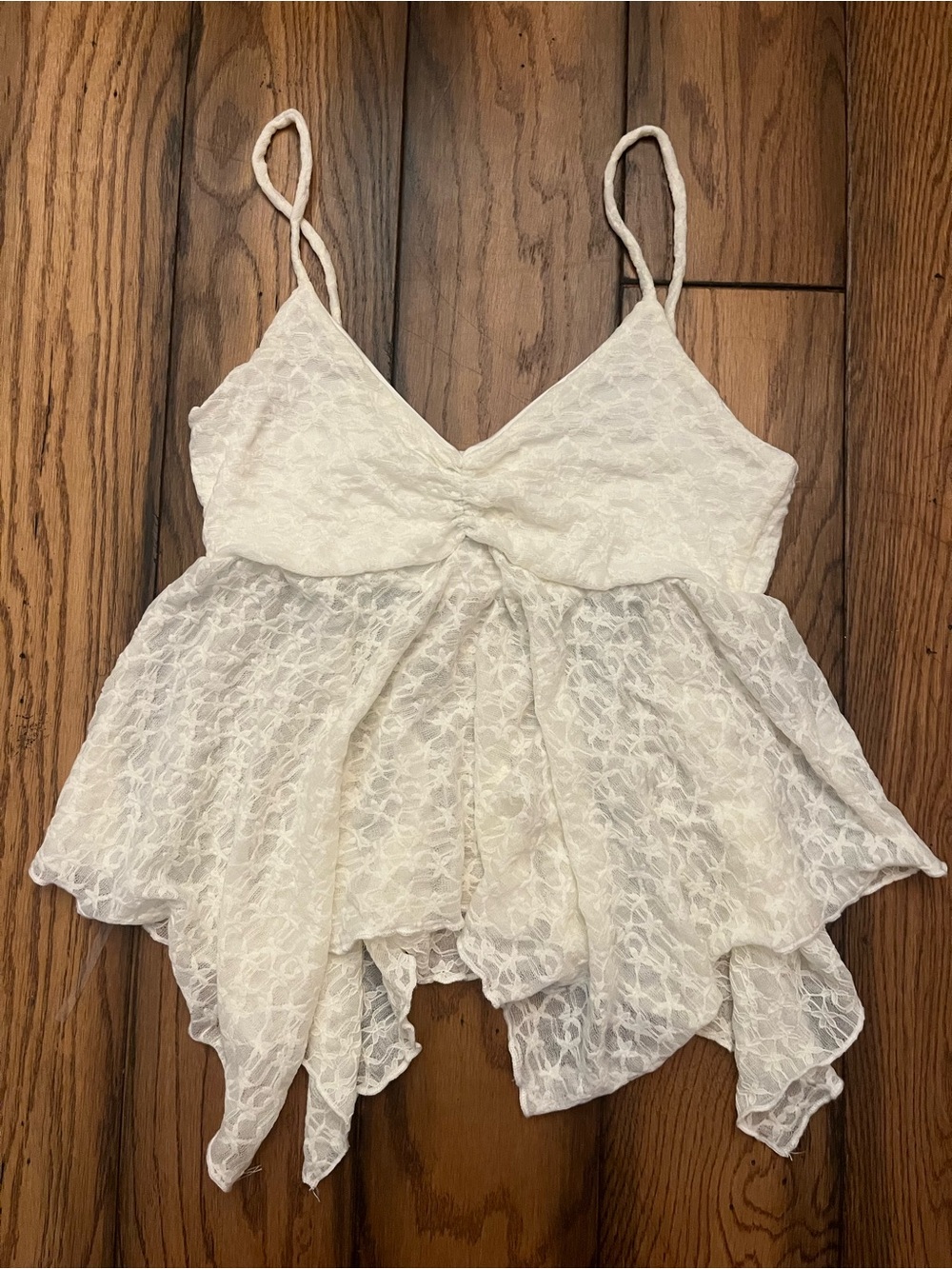 See You Monday White Lace Handkerchief-Hem Cami
